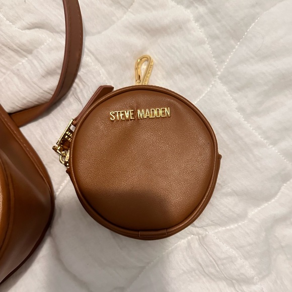 Brown Steve Madden crossbody purse - Picture 3 of 3